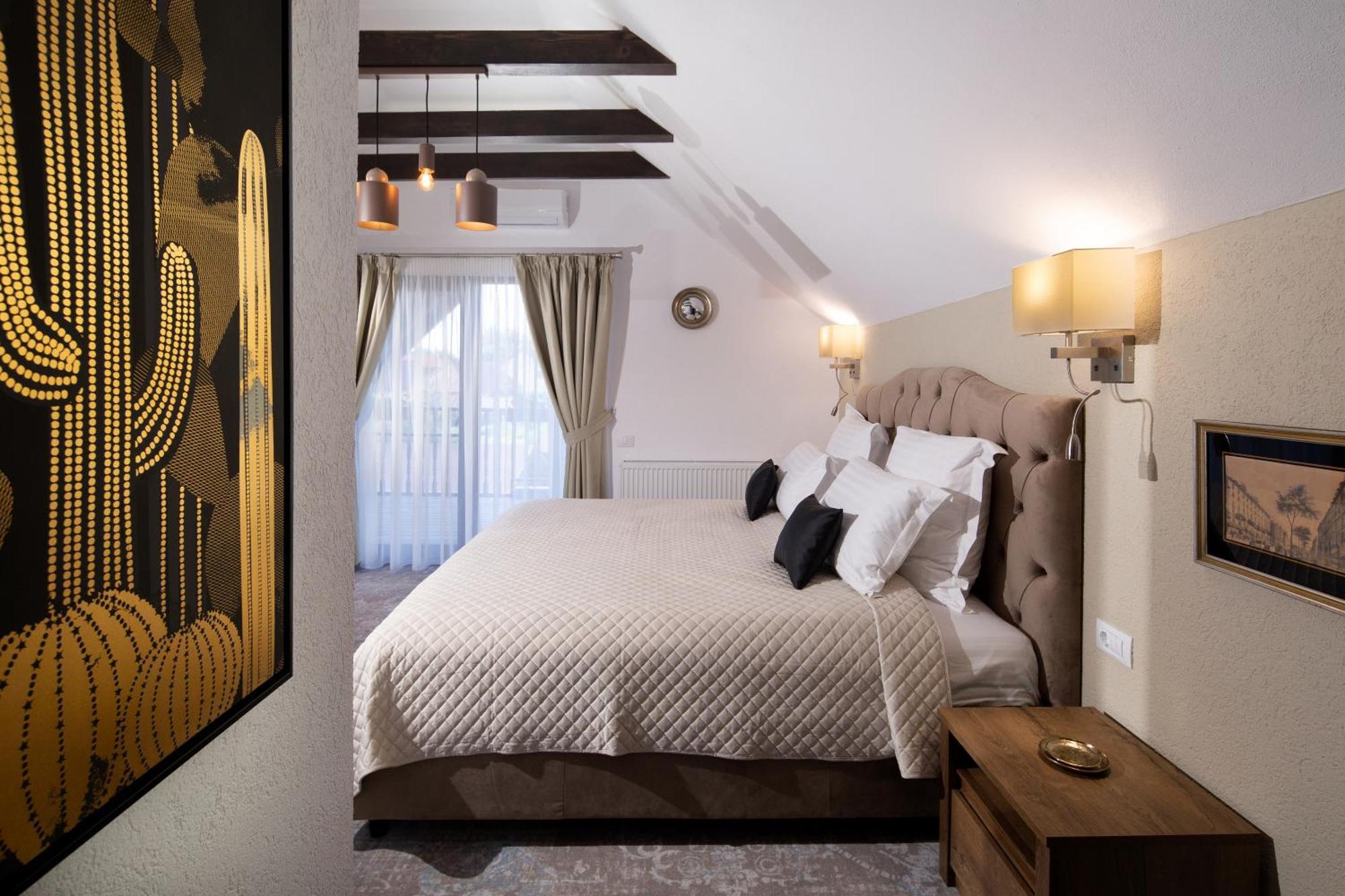 Casa Renium Hotell Sibiu Exteriör bild